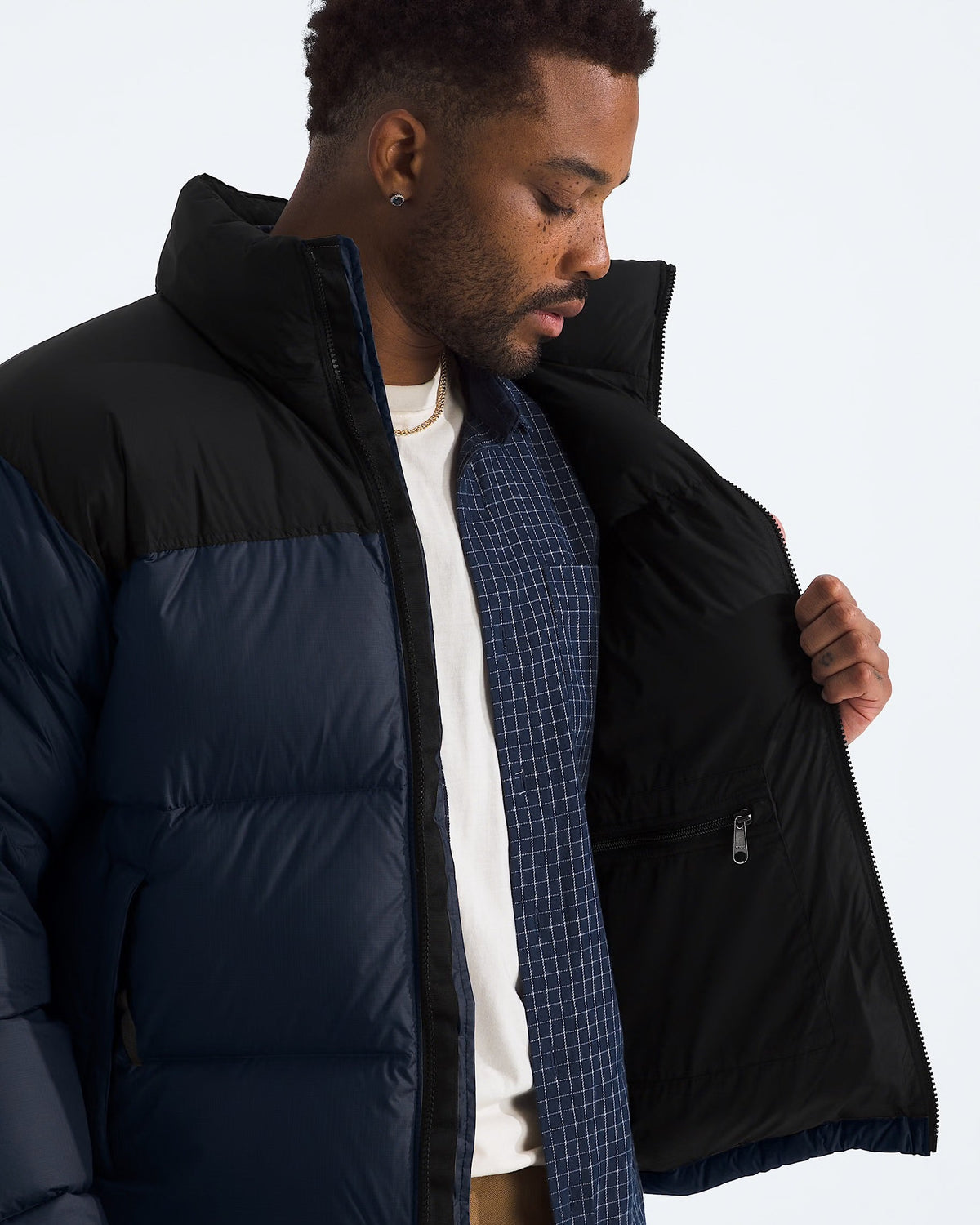 The North Face Men's 1996 Retro Nuptse Jacket in Summit Navy