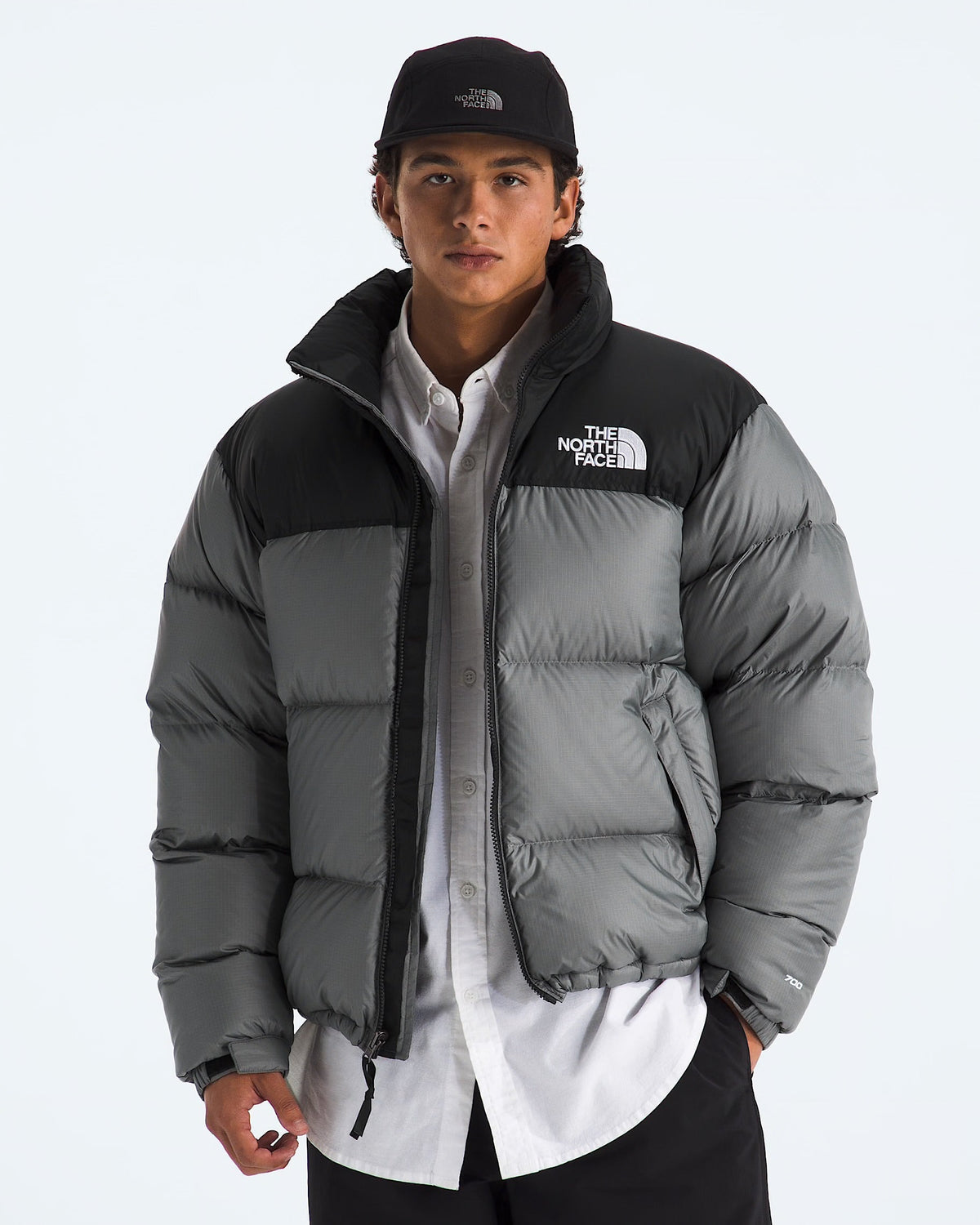 The North Face Men's 1996 Retro Nuptse Jacket in Smoked Pearl